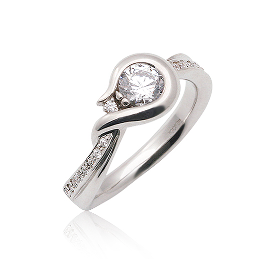 ��ǰ�̹���